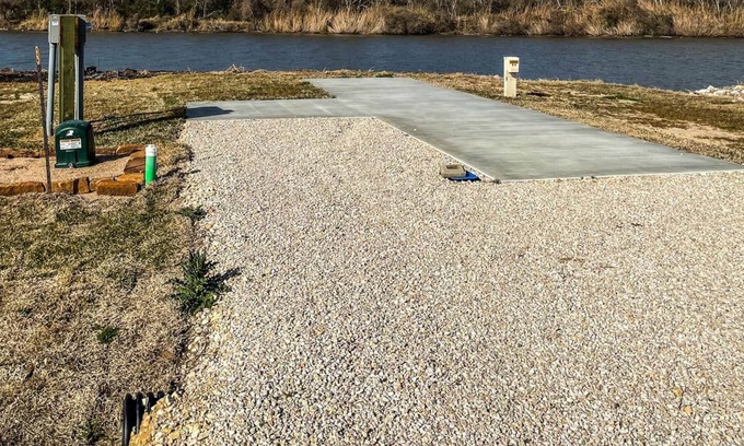 Matagorda Alquiler De RV | Riverfront RV Spot #4