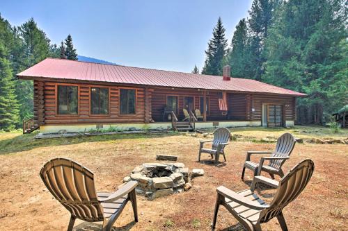 Troy Casa | Riverfront Troy Cabin Ready with Bikes and Rafts!
