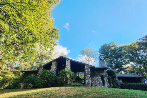 Sylva Casa | Riverhill Ridge