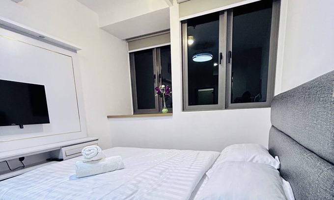 Brickfields Casa | Riveria 4pax Brickfields KL Sentral Infinity Pool in Kuala Lumpur