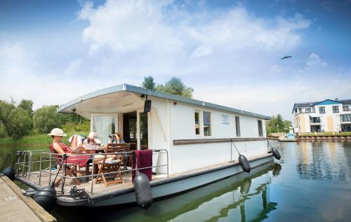 Muritz Alquiler De Eote | Riverlodge Village Hafendorf Müritz