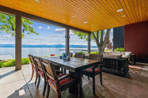 Bigfork Casa | Rivers End Lake House