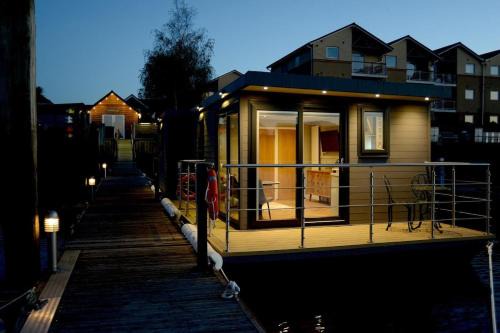 Southampton Alquiler De Eote | Rivers stays with hot tub