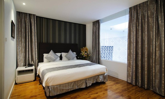 Hai Ba Trung Hotel | Riverside Boutique Hotel