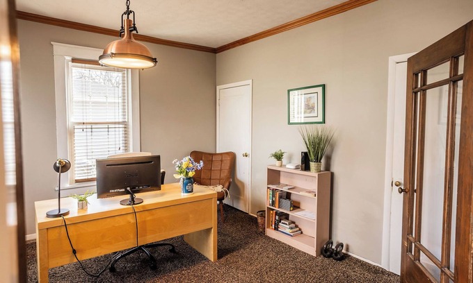 Norfolk Casa | Riverside Cabin Home near Downtown Norfolk