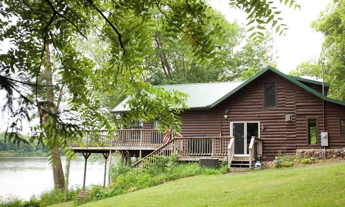 Muscoda Chalet De Esquí | Riverside Chalet, LLC