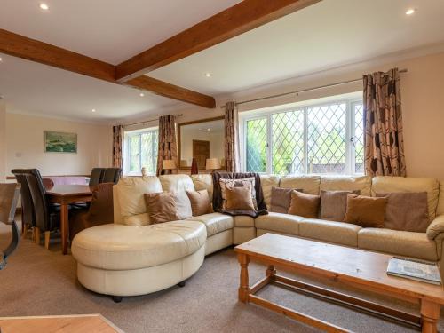 Brandon Casa | Riverside Cottage-Uk41439