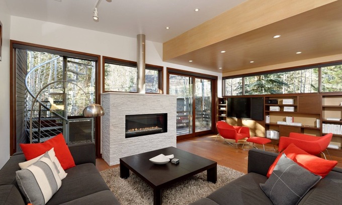 Aspen Casa | Riverside Drive Contemporary