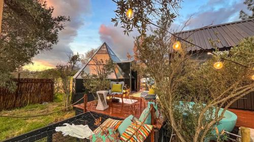 Franschhoek Otro | Riverside Glass Cabin Franschhoek
