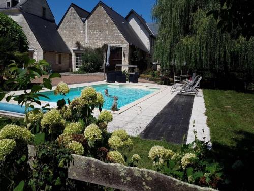 Cinais Casa | Riverside Hideaway in Cinais