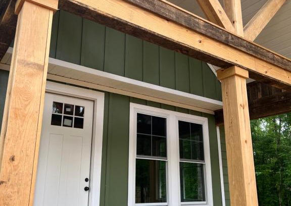 Forsyth Casa | Riverside Luxury Cabin, close to JACKSON LAKE - BRAND NEW construction on the banks of The Towaliga River