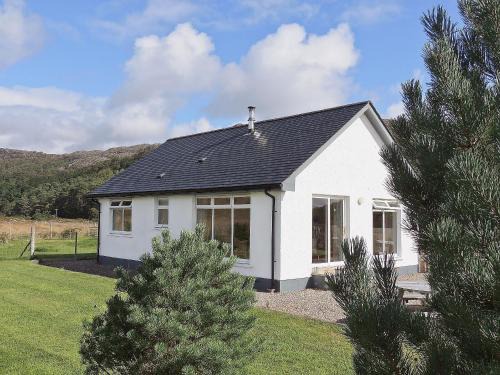 Acharacle Casa | Riverview Cottage
