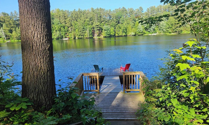 Port Sydney Cabaña | Cliff Haven Huntsville