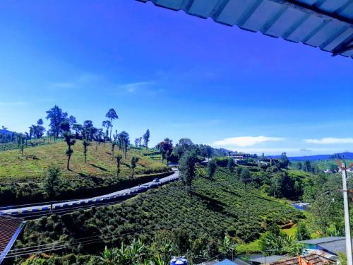 Valparai Casa | RIVERVIEW HOMESTAy
