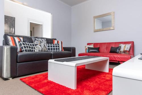 Gawler Casa | Riverview- Modern 3 Bedroom sleeps 2-8