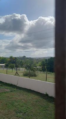 Linstead Cama Y Desayuno | RiverView Retreat - 2 Bed Escape in Linstead