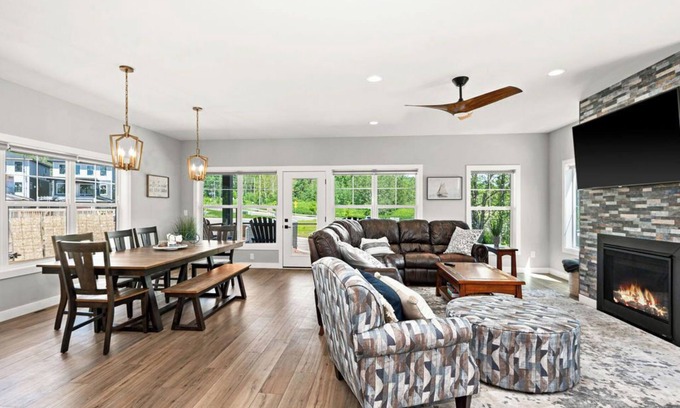 Duluth Casa | RiverWest Up North Oasis-Base Spirit Mtn-Sauna-Trails-Dog Friendly-20% off Bike Rentals