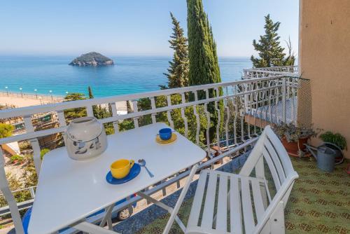 Torre del Mare Apartamento | Rivierarent Golfo dell'Isola