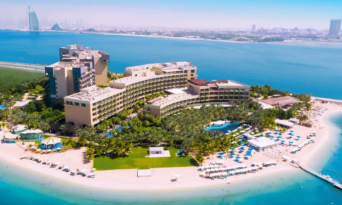Palm Jumeirah Hotel | Rixos The Palm Hotel & Suites