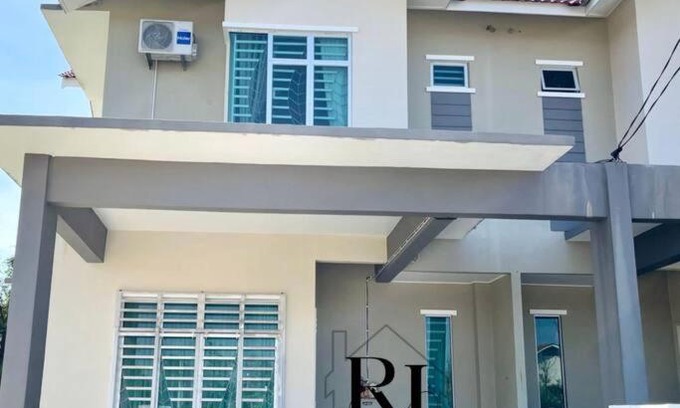 Kampung Gong Badak Casa | RJ Prima (UMT, UniSZA, Spacious, Beach + Netflix)