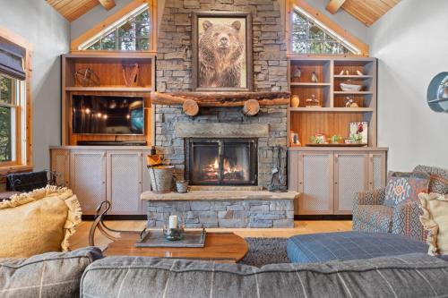 Granite Ridge Casa | RMR: Granite Ridge Homestead 3132 in Teton Village