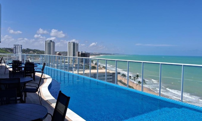 Maceio Apartamento | Rn studio Premium AP 116, WI-FI, piscina, TV 43, 30m do mar
