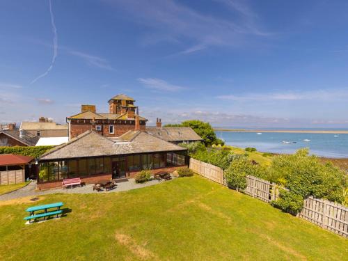 Barrow-in-Furness Casa | Roa Island House