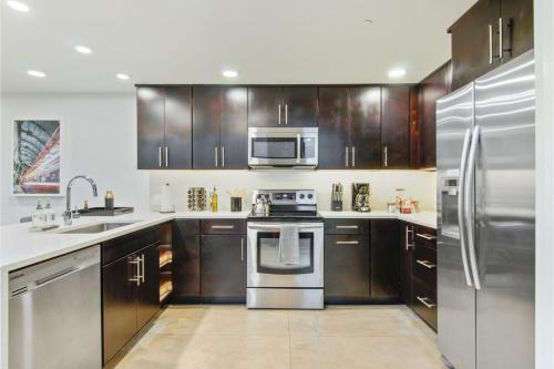 Central Business District Apartamento | Roami at Motorworks