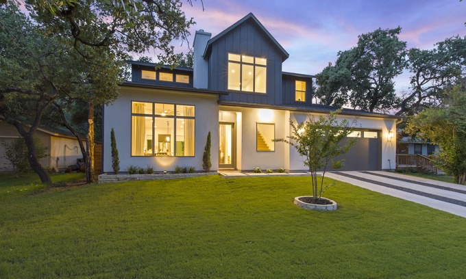 Jonestown Casa | Roaring Hills Modern Contemporary - New 30 Day Plus Rental