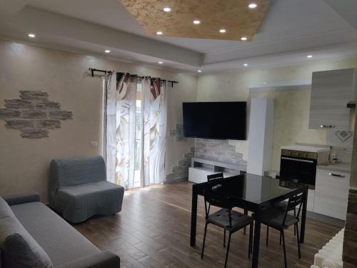 Lake Bracciano Apartamento | Robert's Sweet Station House A