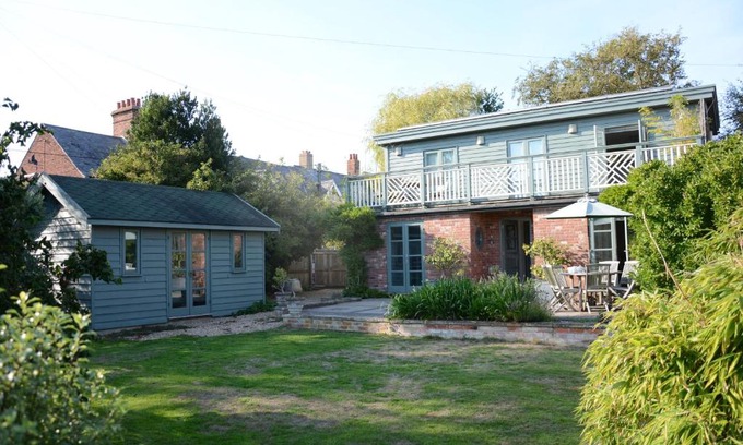 Aldeburgh Casa | Robert Sadler's Studio
