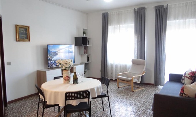 Bellano Apartamento | Roberta's House, a few steps from the lake