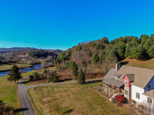 Village on the New Casa | Robin Hoods Retreat