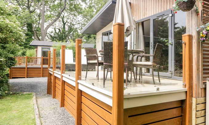 Allithwaite Casa | ROBIN LODGE, pet friendly, luxury holiday cottage in Cartmel