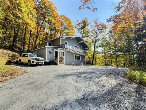Killington Apartamento | Robins Nest Pool Gym Fireplace Near the AT