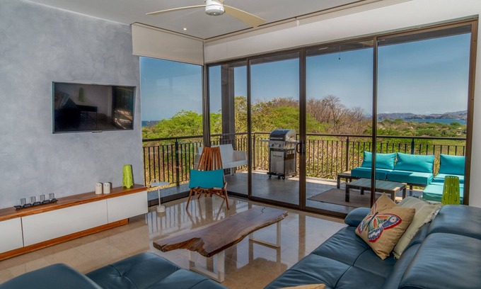 Playa Conchal Condominio | Roble Sabana 305 Condo de lujo - Reserva Conchal