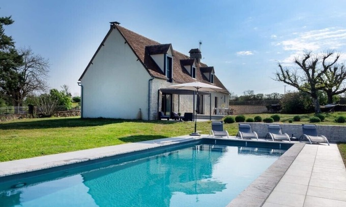 Couzou Casa | Rocamadour, hermosa casa auténtica con gran jardín y piscina privada.