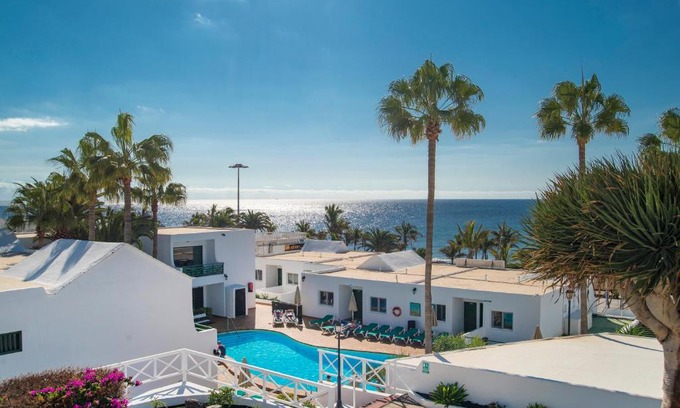 Puerto del Carmen Apartamento | Rocas Blancas Apartments