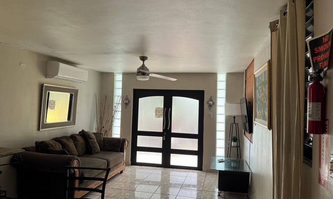 Juana Diaz Casa | Roche’s Guest House, a complete Humide house in the town of Juana Diaz.