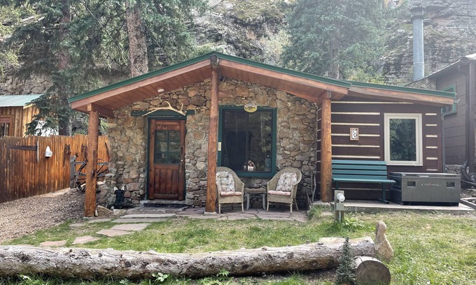 Allenspark Cabaña | Rock Creek Cottage -3 miles from Rocky Mountain NP Entrance at Wild Basin