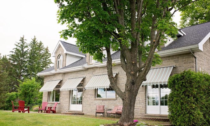 Sharbot Lake Cama Y Desayuno | Rock Hill Bed & Breakfast