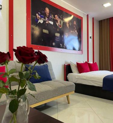 New Boulevard Apartamento | Rock Hotel First Line