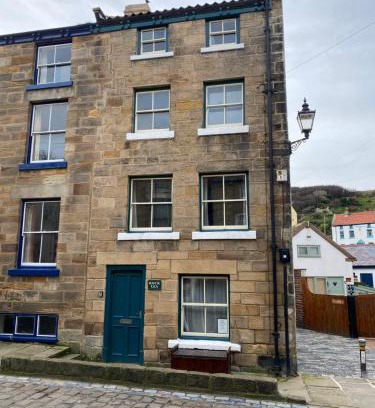 Staithes Casa | Rock Lea