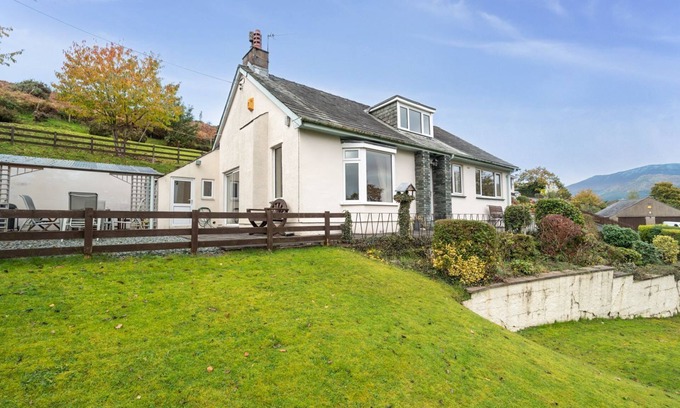 Braithwaite Cabaña | Rock Lynn - a bungalow that sleeps 4 guests in 2 bedrooms