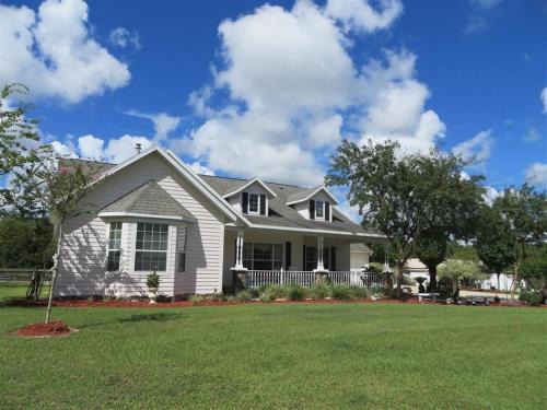 Floral City Cama Y Desayuno | Rock Pointe Ranch