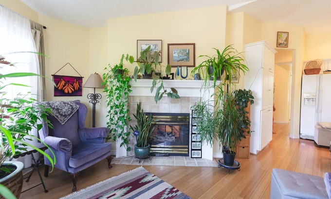 North Cowichan Casa | Rockwood Terrace: 55 + Ideal for Extended Stays