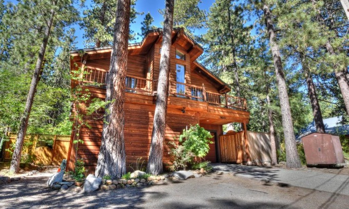 Brockway Casa | Rocky Retreat