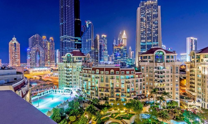 Trade Center Apartamento | Roda Al Murooj Residences
