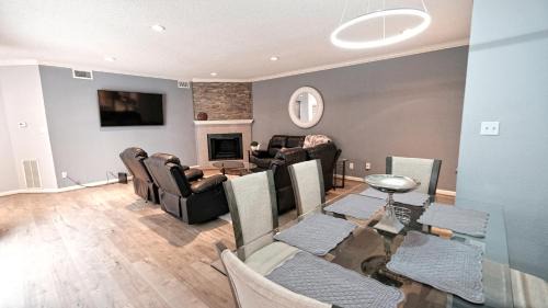 Braeswood Place Casa | Rodeo, GRB, NRG, Galleria, Medical Center, MM Park, Galveston - Breakwood