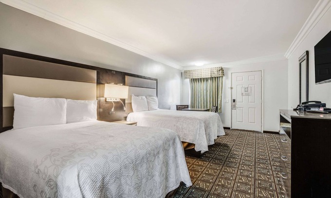 Temecula Hotel | Rodeway Inn Old Town Temecula